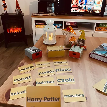 Gesztenyehaz 6 Fos Fuerdodezsaval Holiday home *