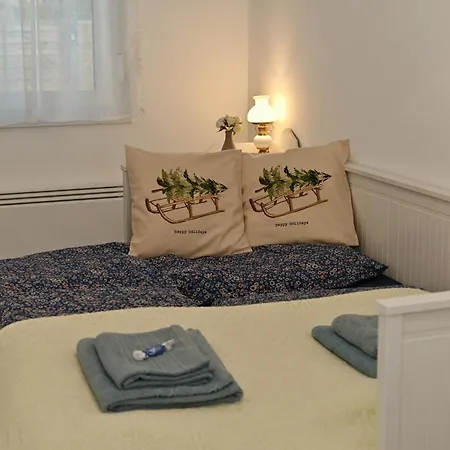 Gesztenyehaz Vendeghaz A Dunakanyarban Fuerdodezsaval *